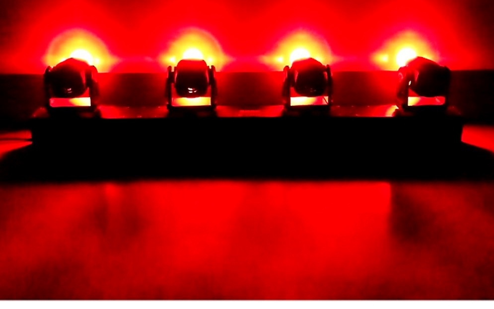 Вращающася поворотная световая голова для дискотек и клубов WASH SPOT GOBO